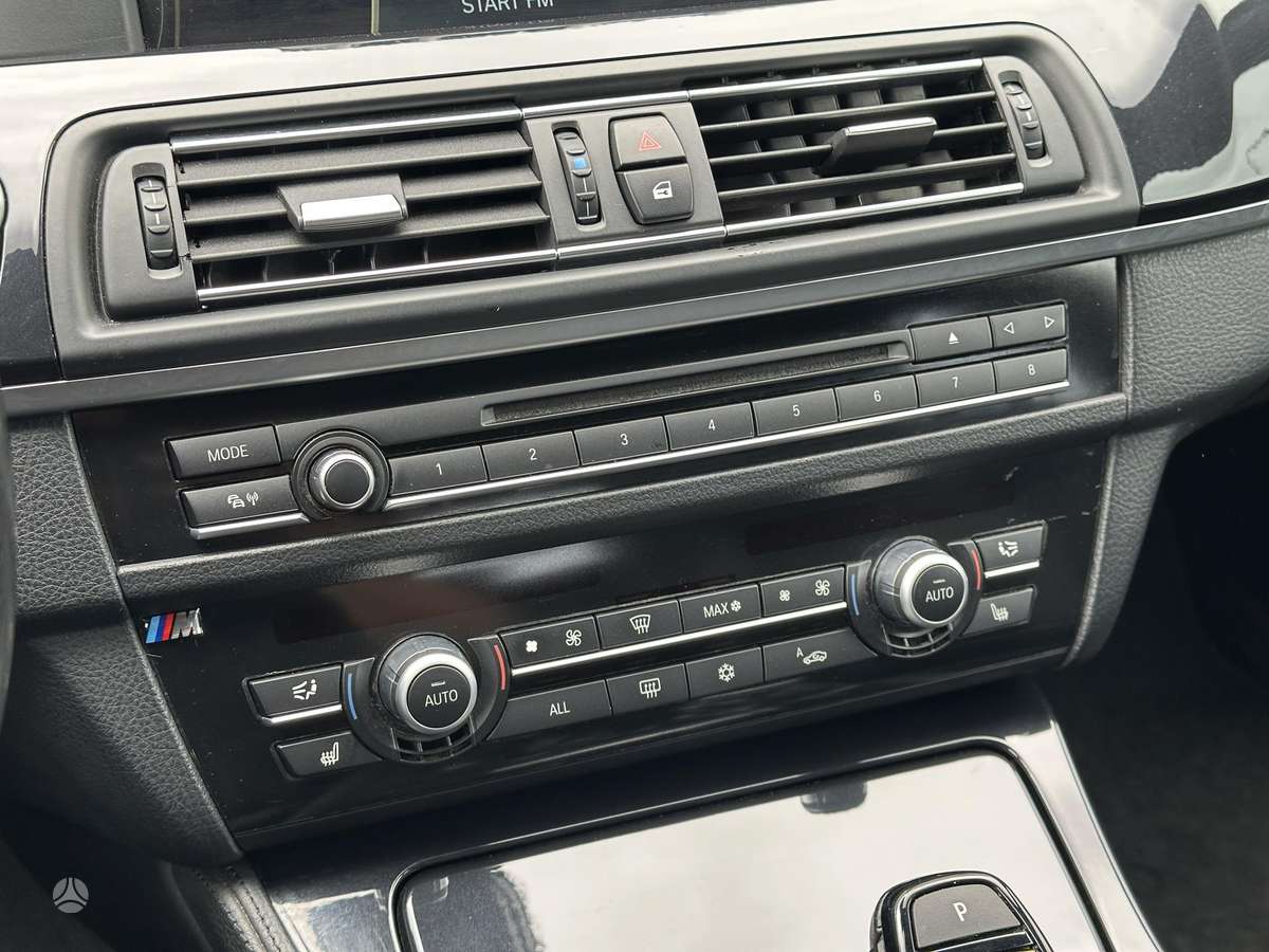 BMW 525 2012 — photo 14