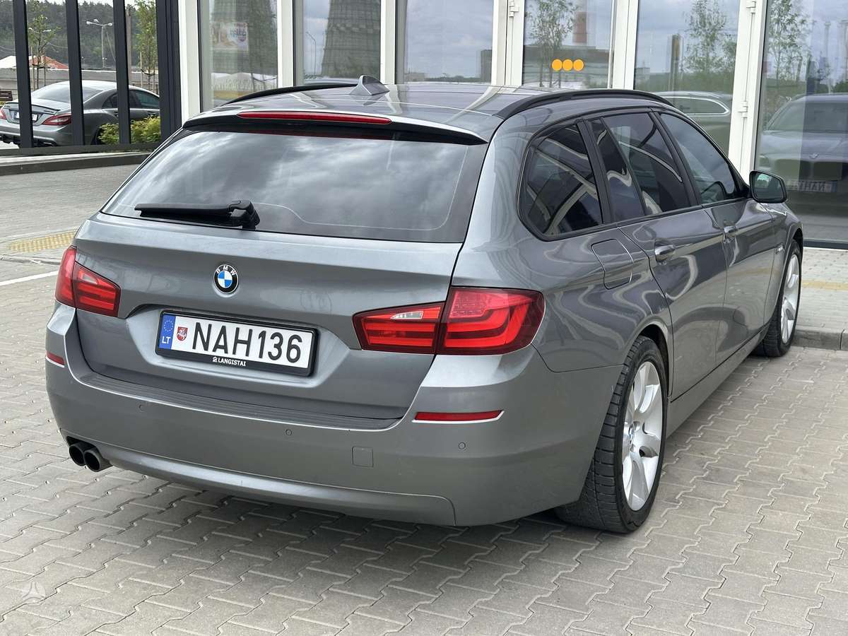BMW 525 2012 — photo 6