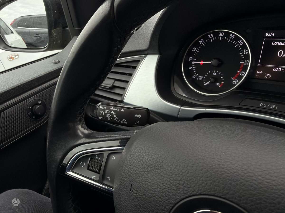 Skoda Fabia 2015 — photo 13