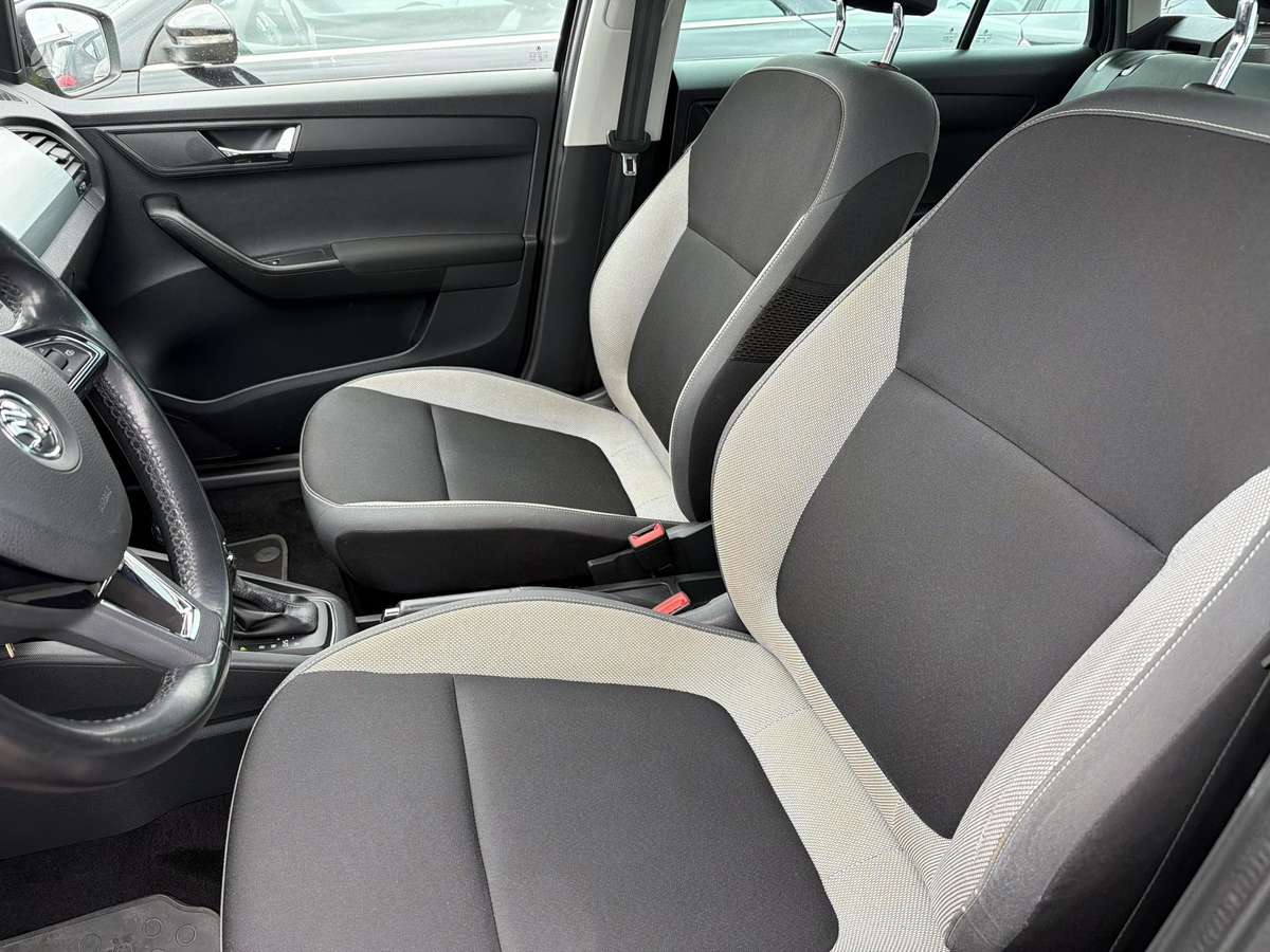 Skoda Fabia 2015 — photo 20