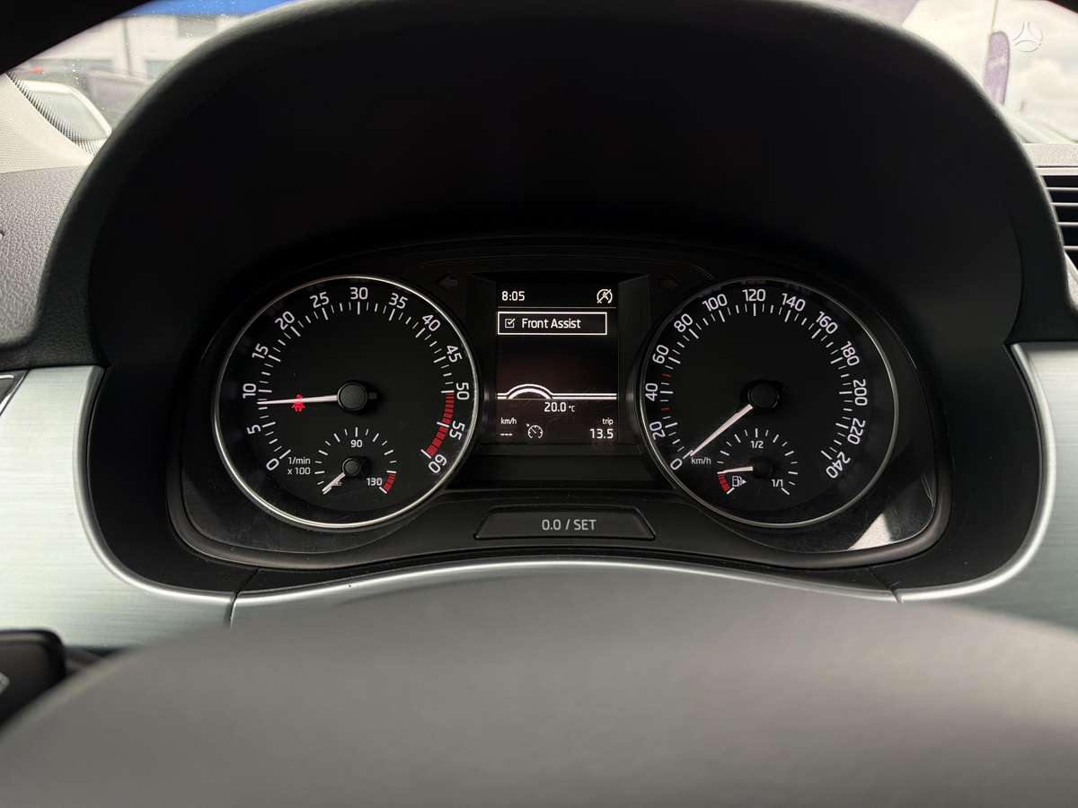 Skoda Fabia 2015 — photo 21