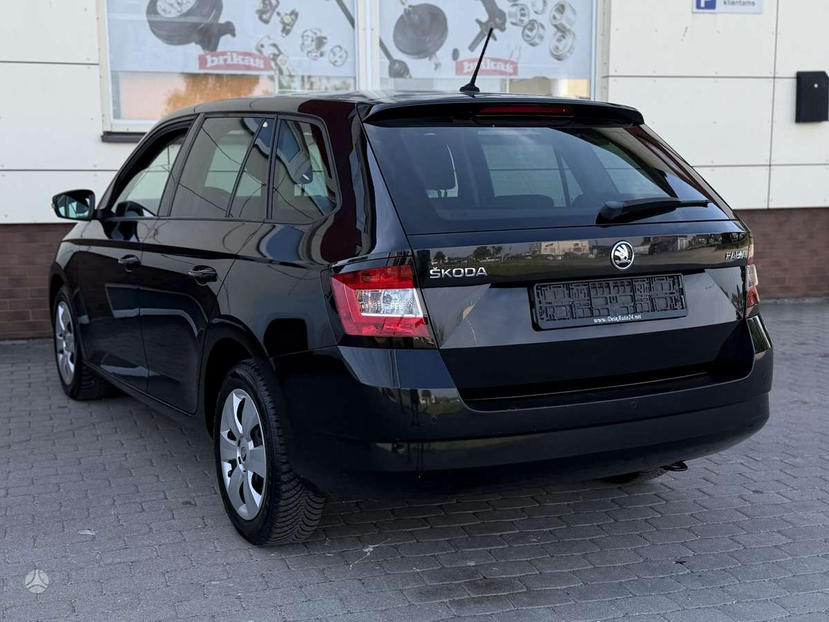 Skoda Fabia 2015 — photo 6