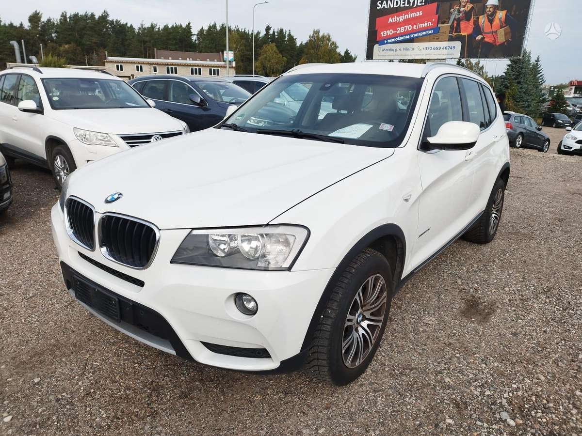 BMW X3 2011 — вигляд ззаду