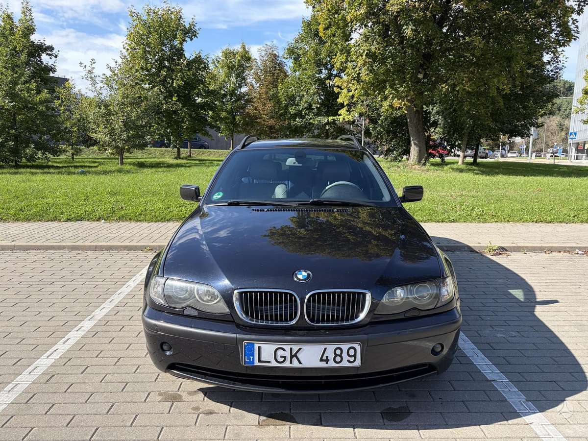 BMW 320 2004 — photo 13