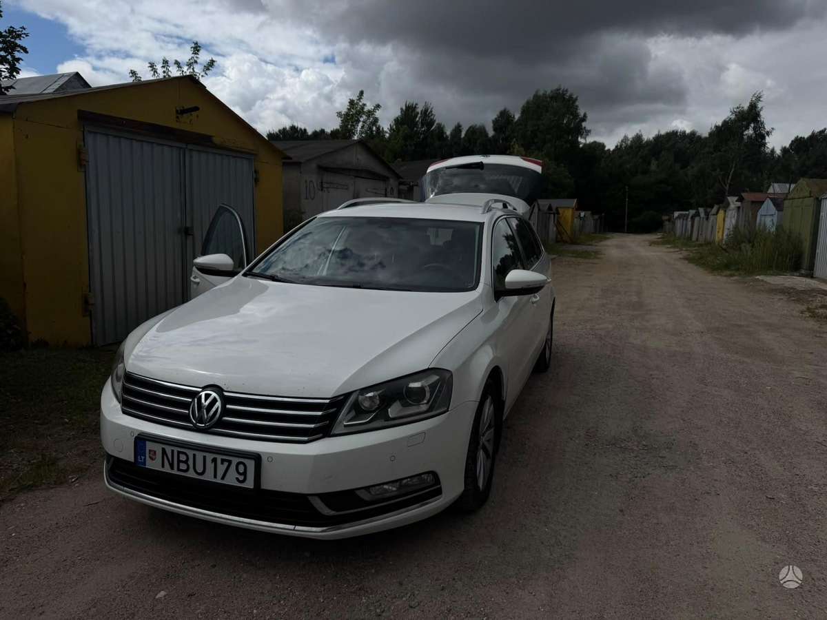 Volkswagen Passat 2012 — engine 2000 cm³, 141 HP (104kW)