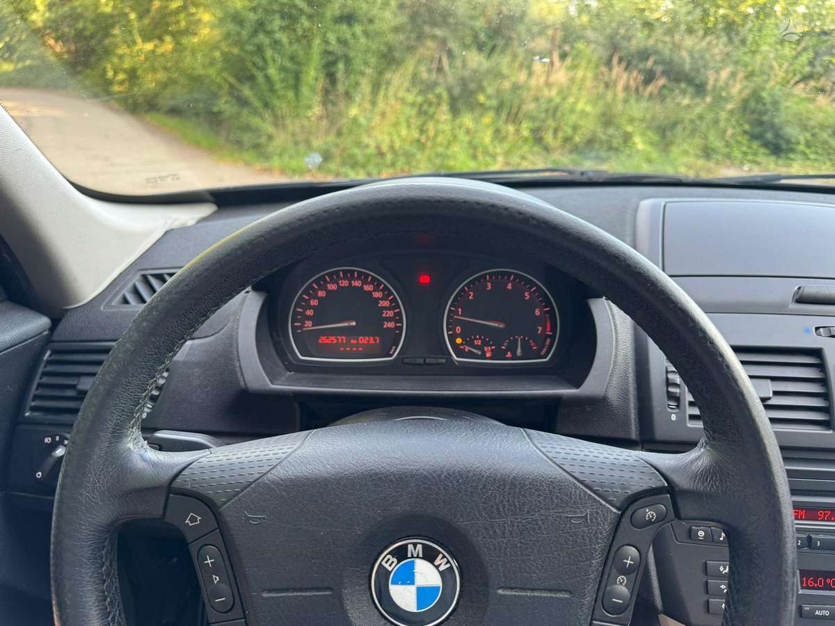 BMW X3 2005 — photo 15