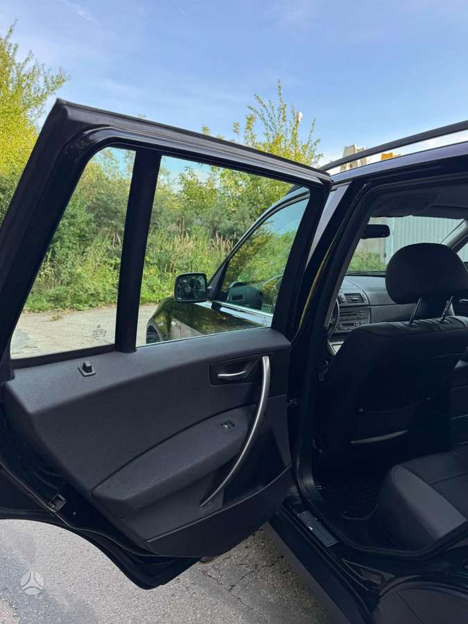 BMW X3 2005 — photo 19