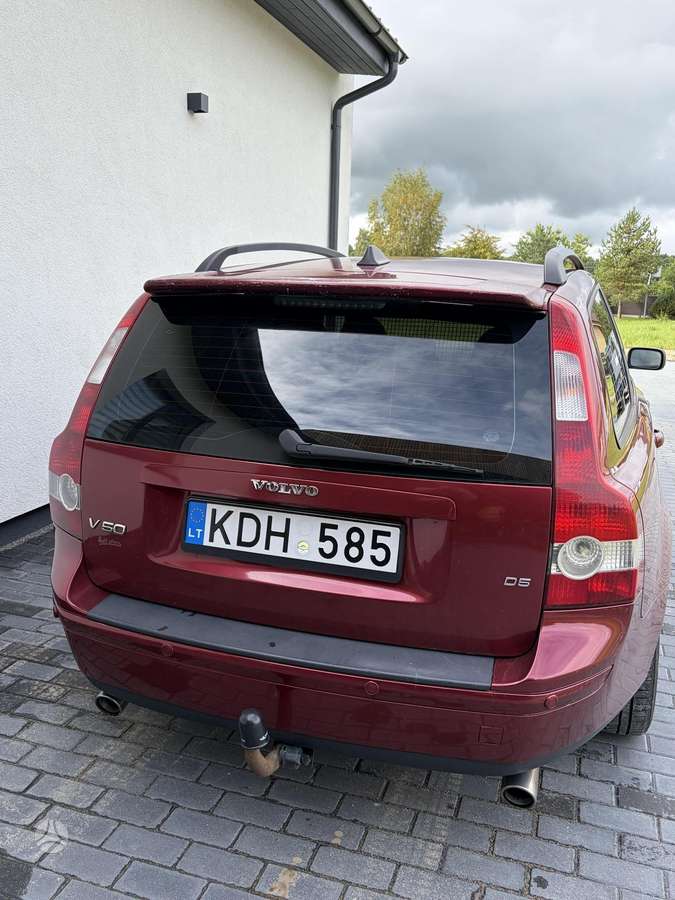Volvo V50 2006 — photo 11