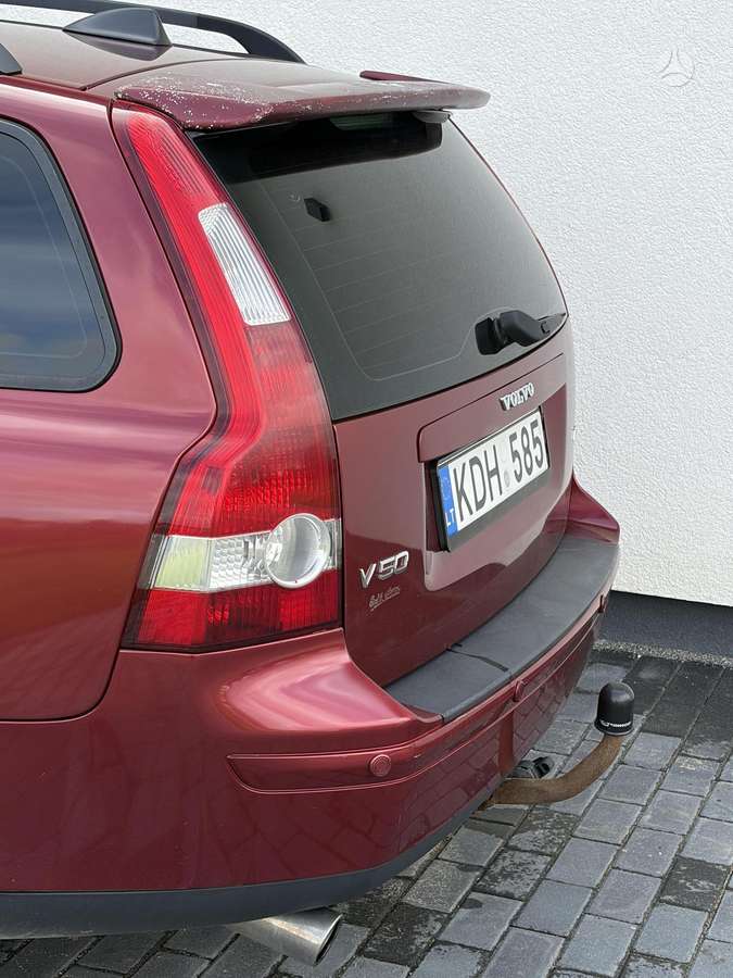 Volvo V50 2006 — photo 12