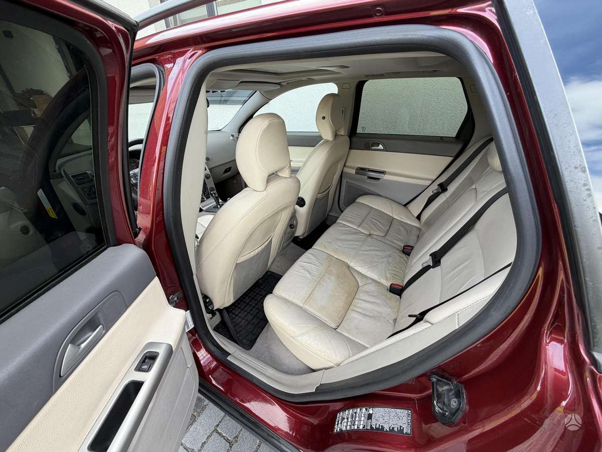 Volvo V50 2006 — photo 21