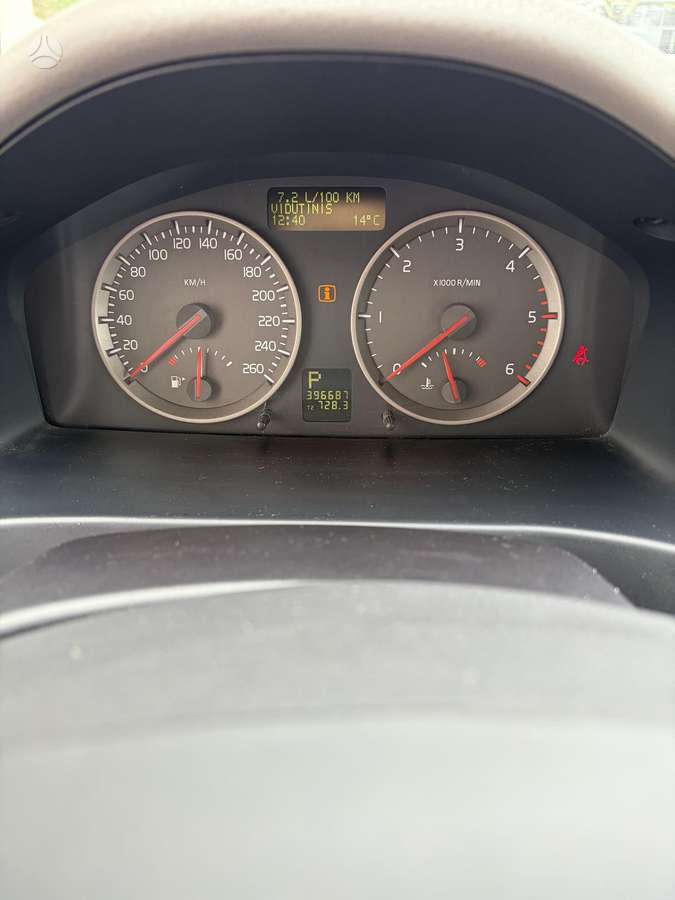 Volvo V50 2006 — photo 35