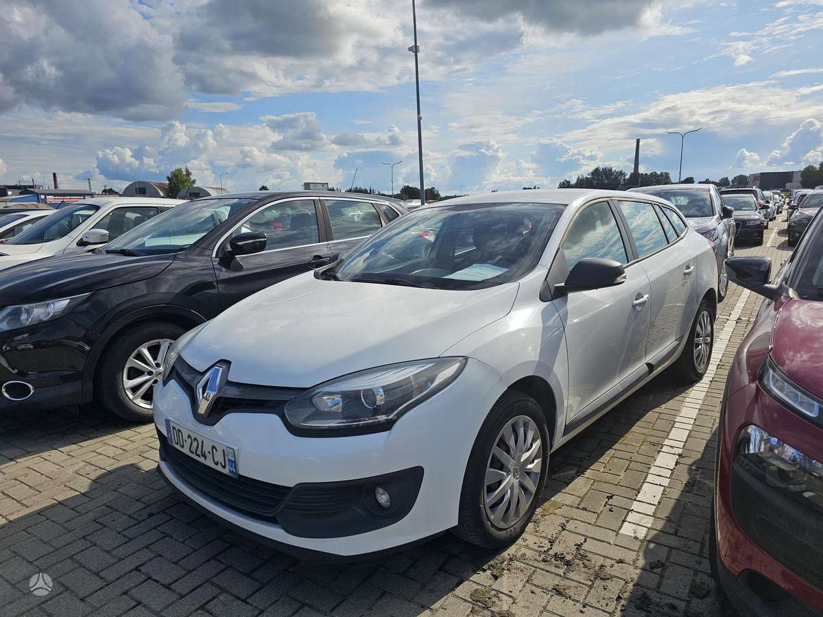Renault Megane 2014 — rear view