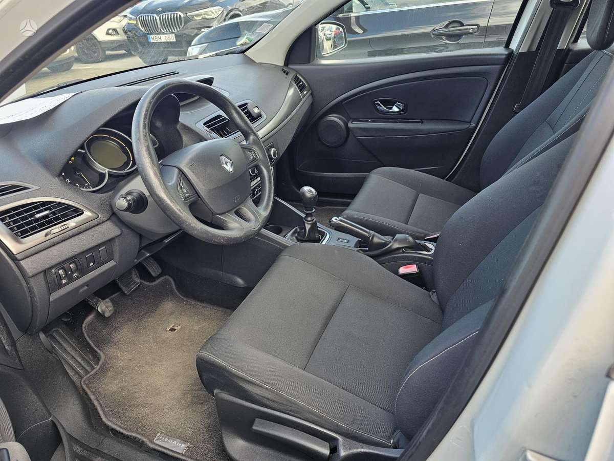 Renault Megane 2014 — photo 9