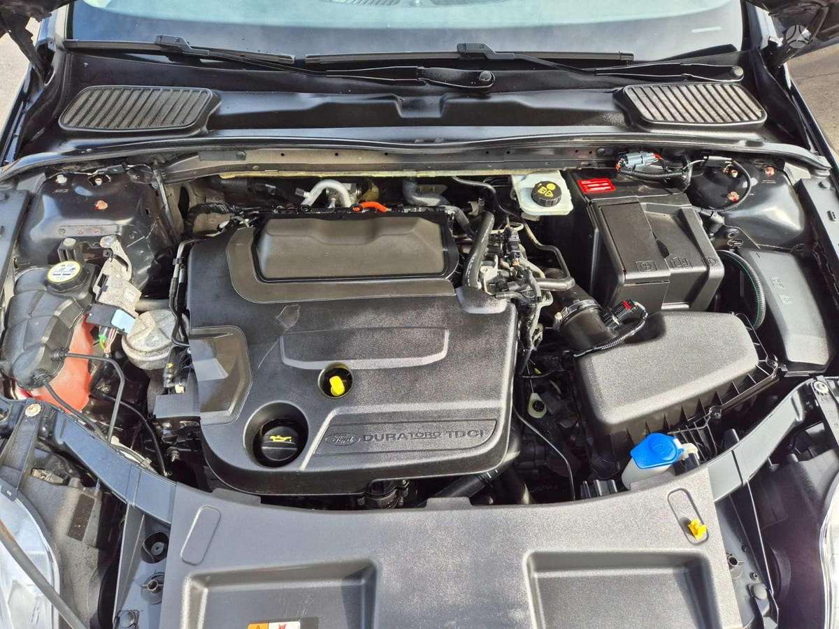 Ford Mondeo 2014 — photo 27