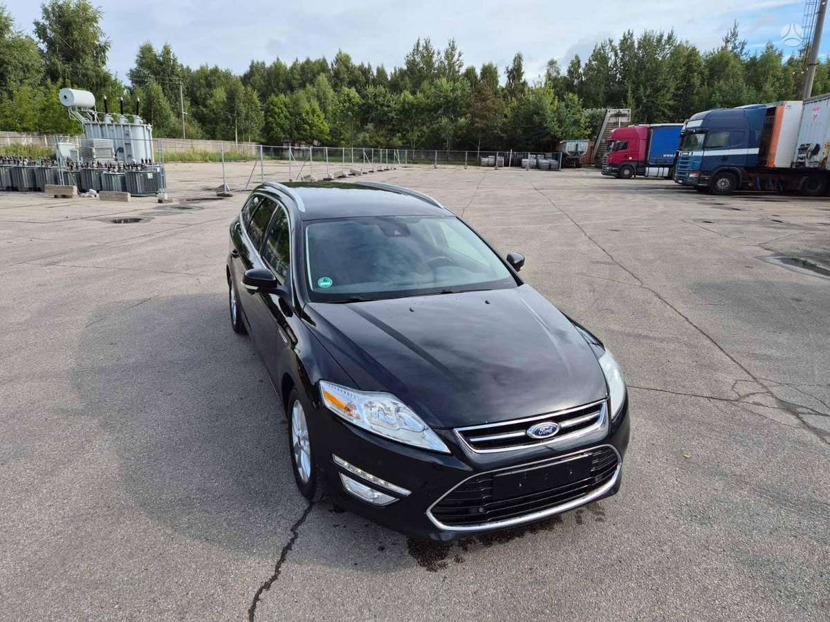 Ford Mondeo 2014 — photo 8