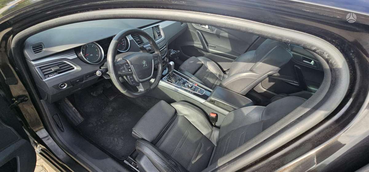 Peugeot 508 2013 — photo 15
