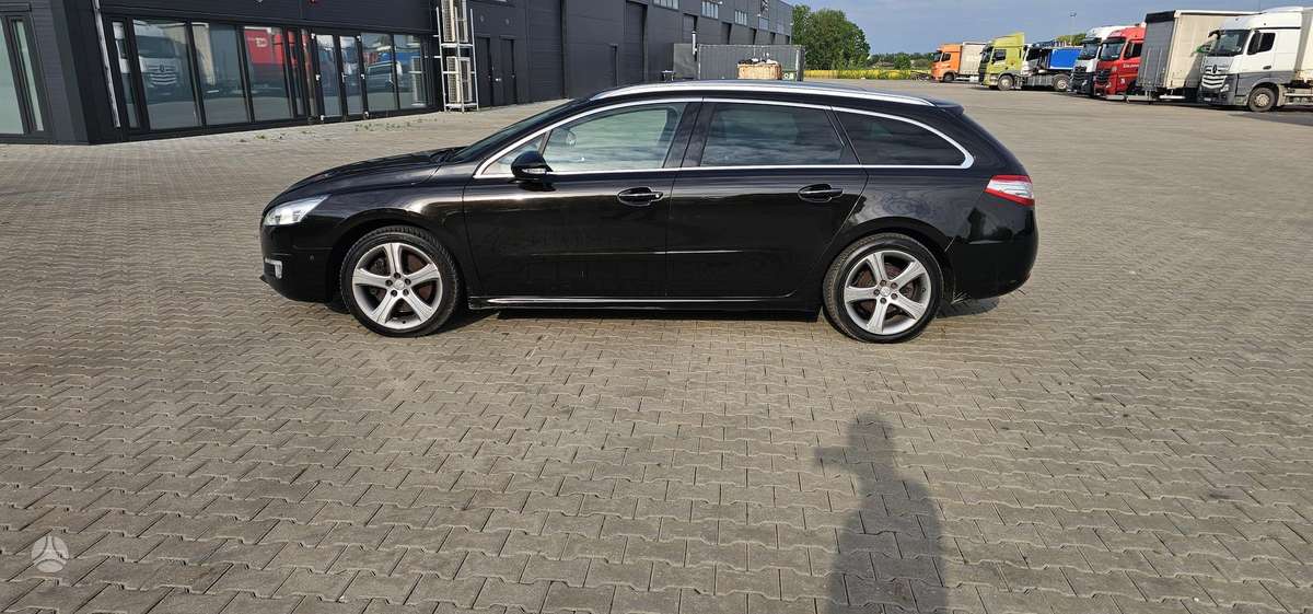 Peugeot 508 2013 — photo 9