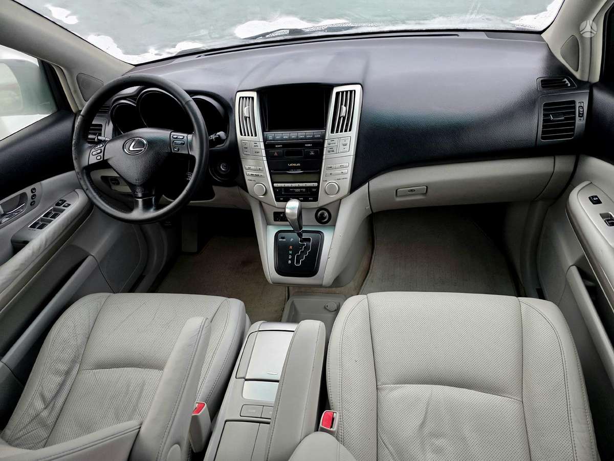 Lexus RX 2005 — photo 13