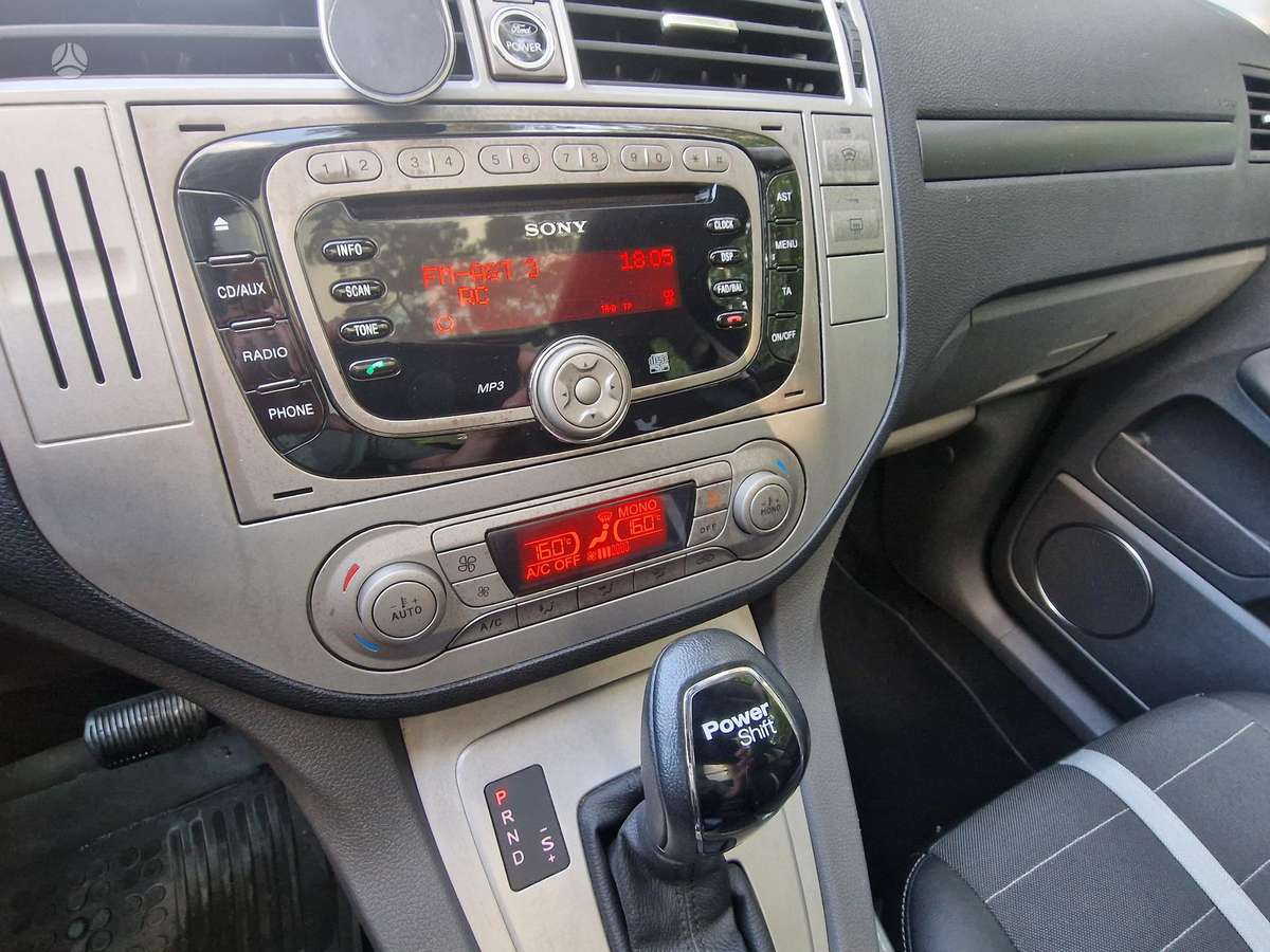 Ford Kuga 2011 — photo 13