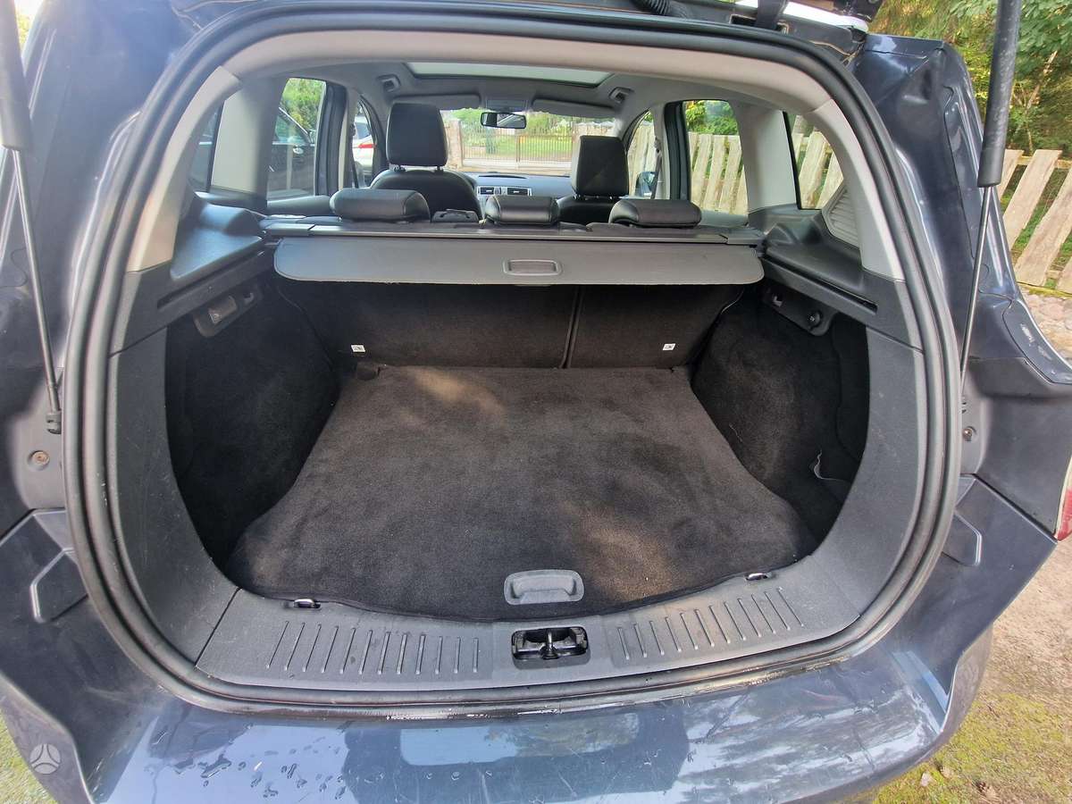 Ford Kuga 2011 — photo 18