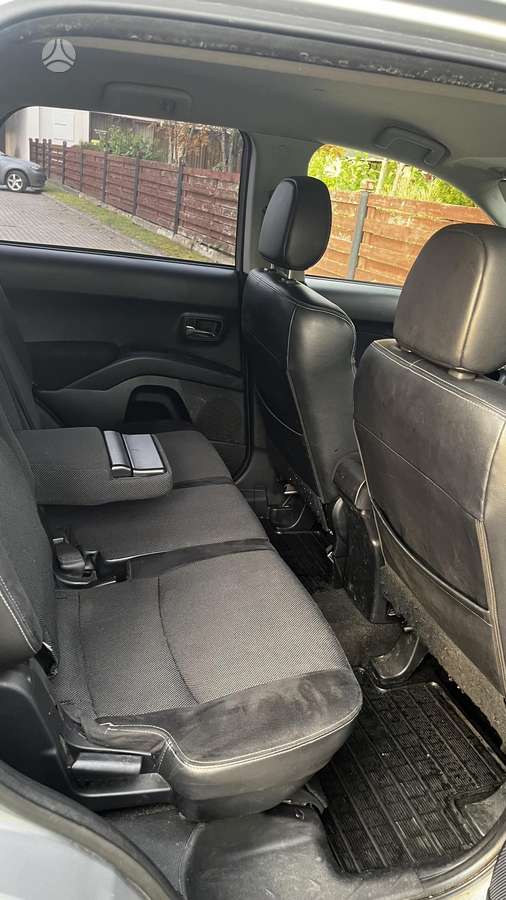Peugeot 4007 2008 — photo 17