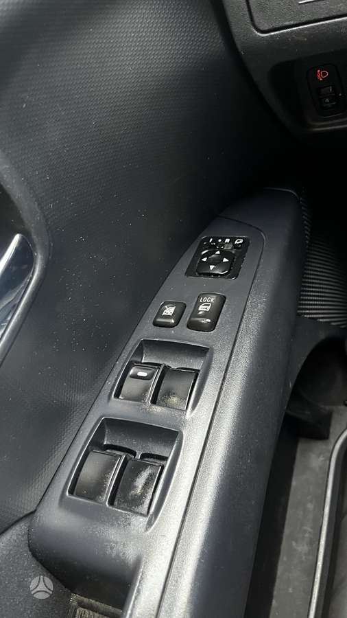 Peugeot 4007 2008 — photo 23