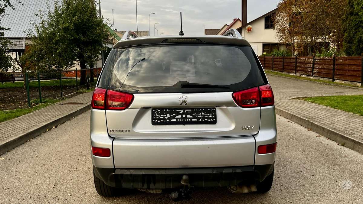 Peugeot 4007 2008 — photo 7