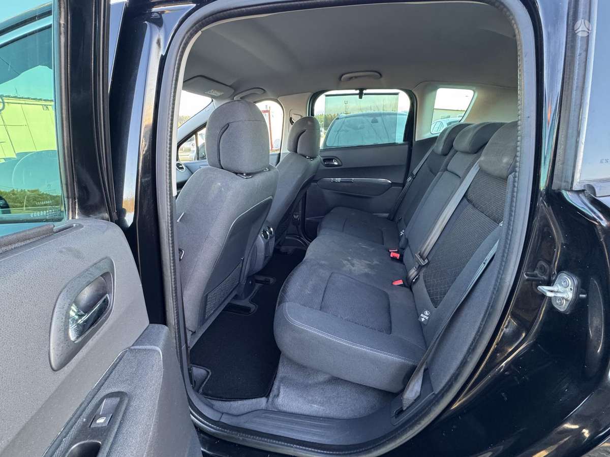 Peugeot 3008 2014 — photo 9