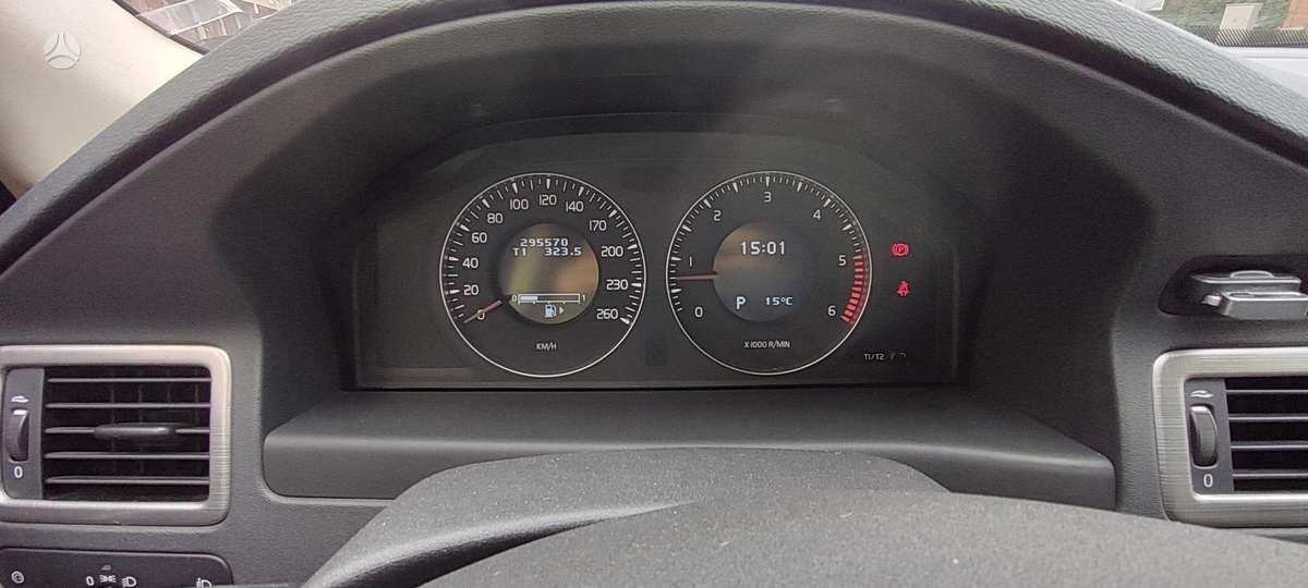 Volvo V70 2008 — photo 10