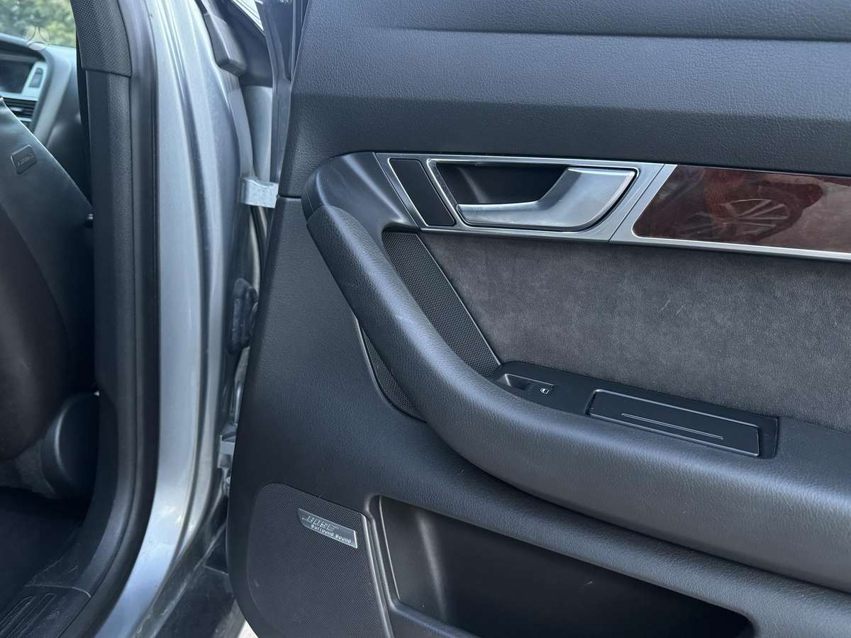 Audi A6 2006 — photo 11