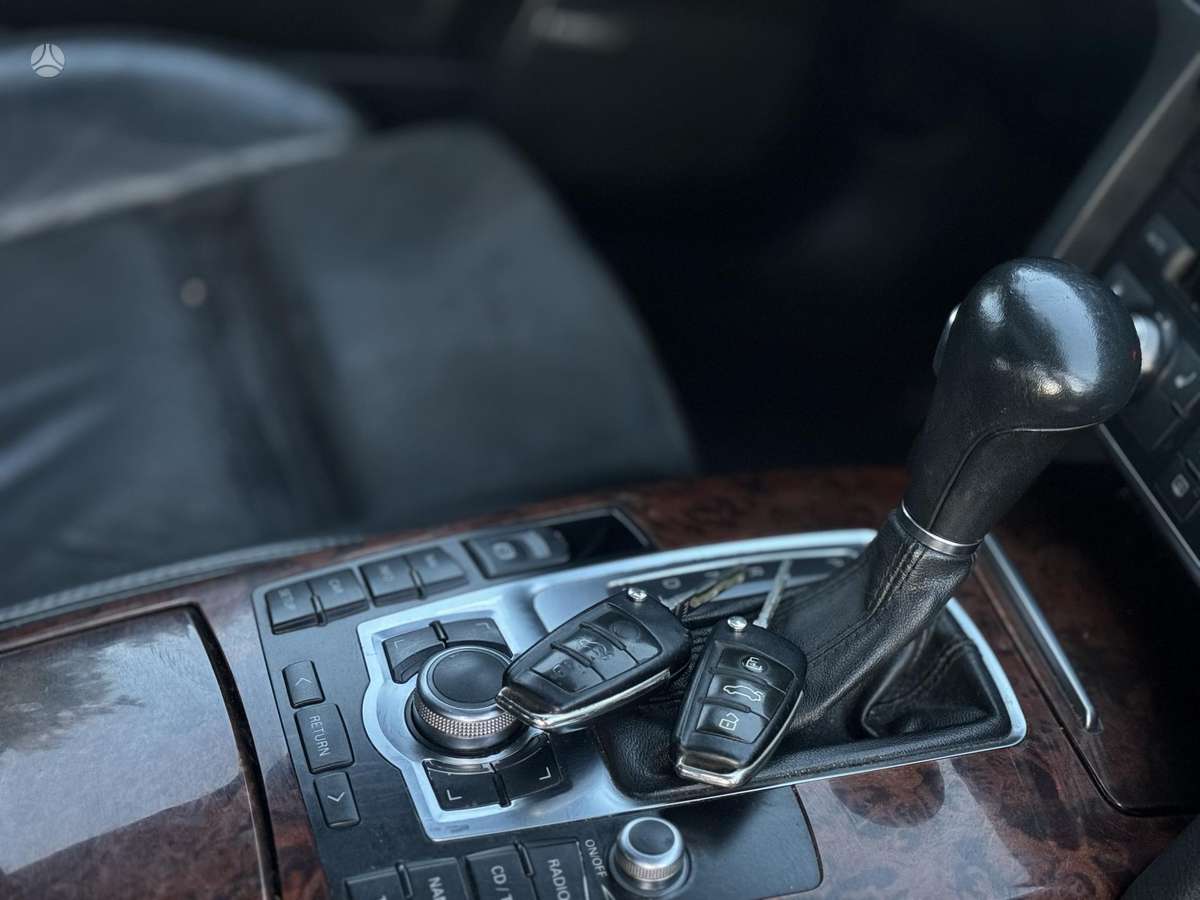 Audi A6 2006 — photo 24