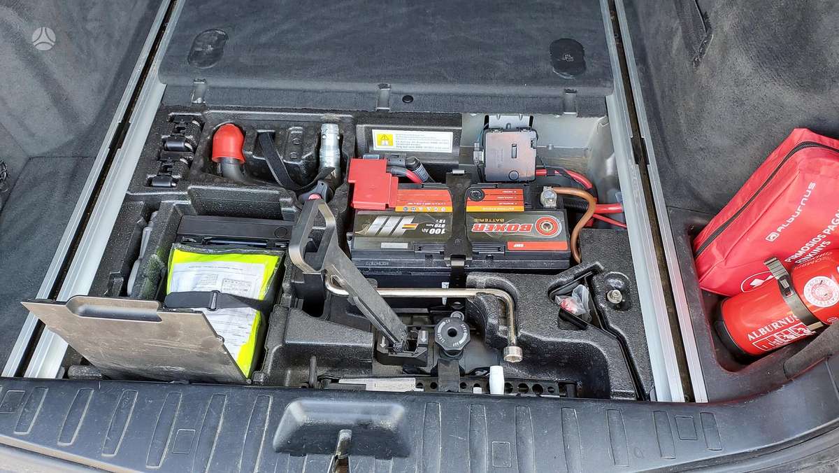 BMW X3 2009 — photo 10