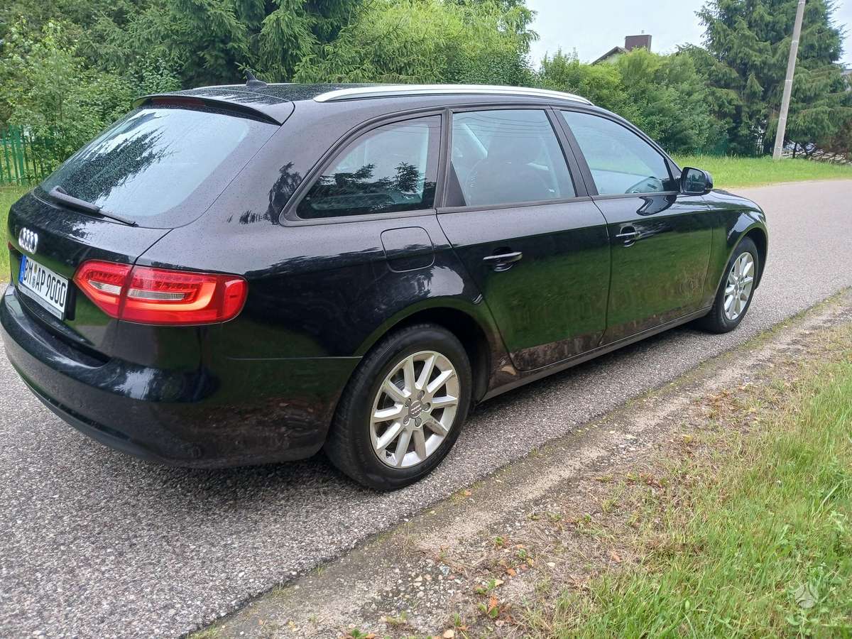 Audi A4 2013 — photo 12