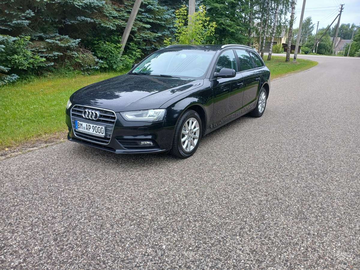 Audi A4 2013 — photo 15
