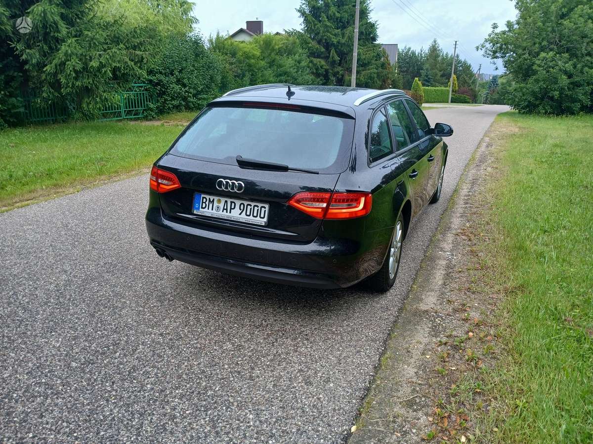 Audi A4 2013 — photo 19