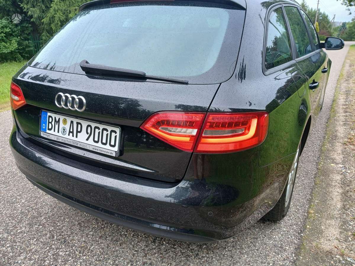 Audi A4 2013 — interior