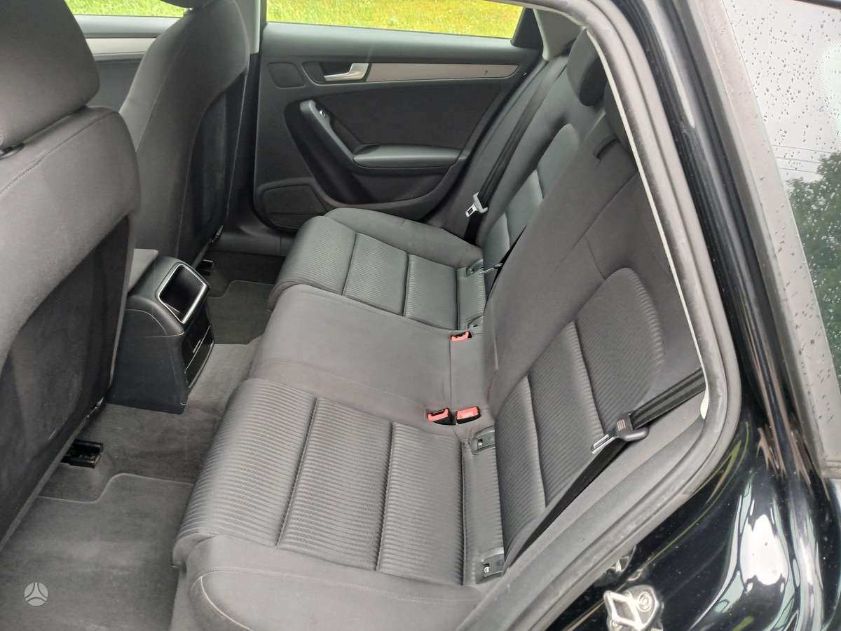 Audi A4 2013 — engine 2000 cm³, 150 HP (110kW)