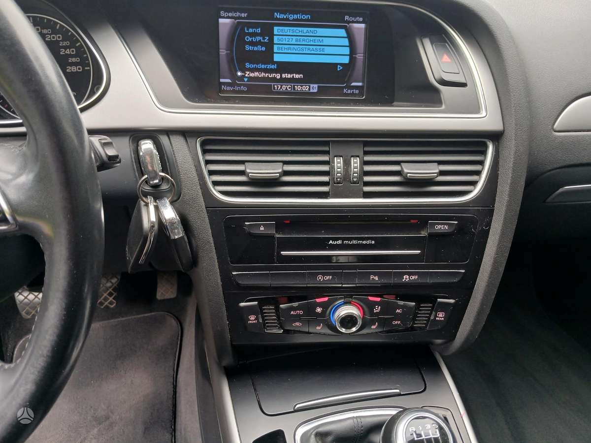 Audi A4 2013 — photo 6