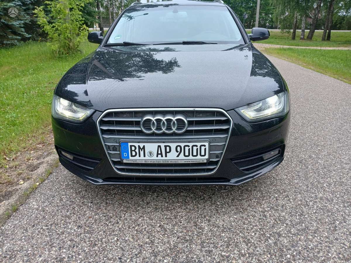 Audi A4 2013 — photo 9
