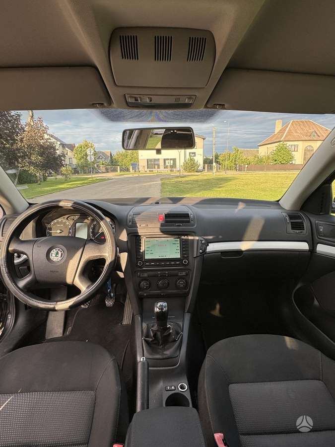 Skoda Octavia 2007 — photo 9