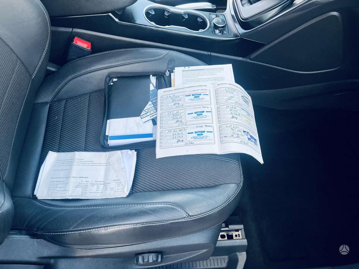 Ford Kuga 2014 — photo 15