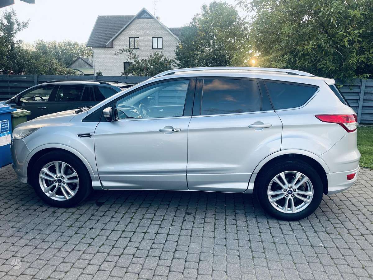 Ford Kuga 2014 — photo 5