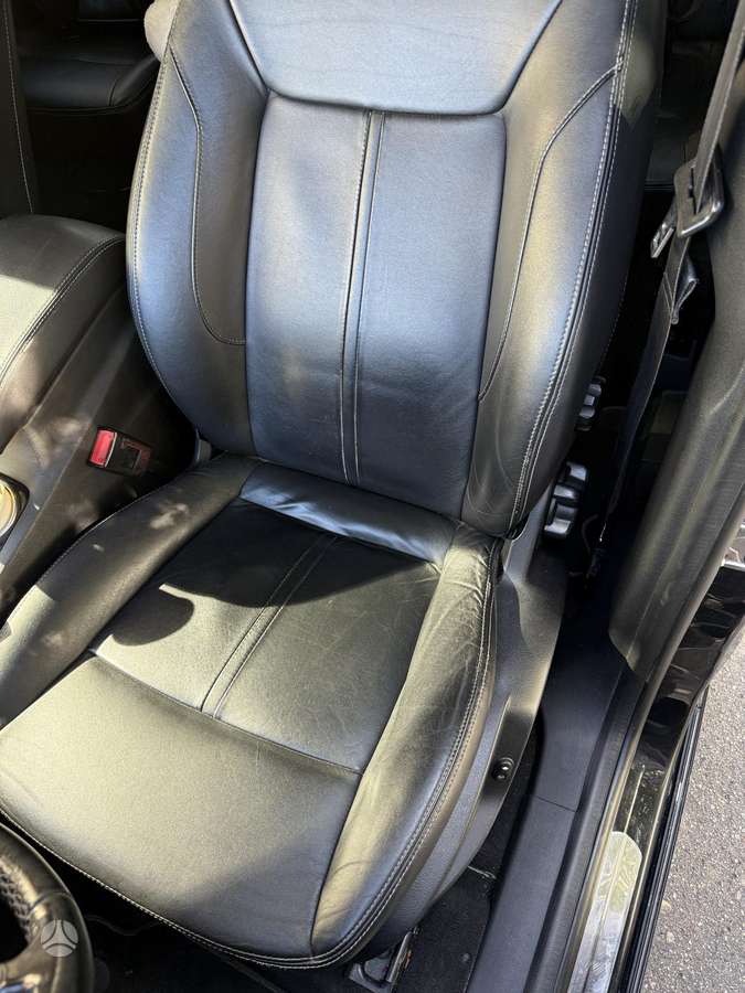 Ford S-MAX 2014 — photo 7