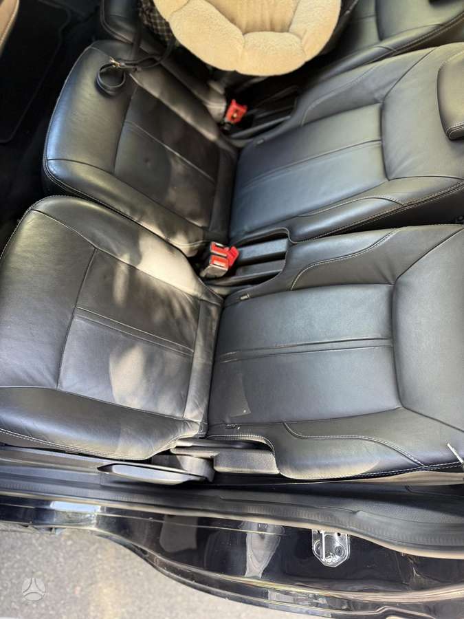 Ford S-MAX 2014 — photo 9