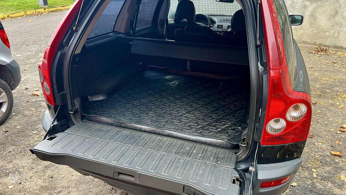 Volvo XC90 2005 — photo 5
