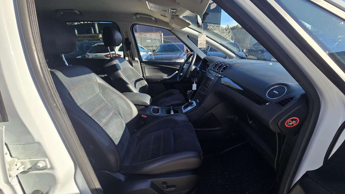 Ford S-MAX 2014 — фото 14