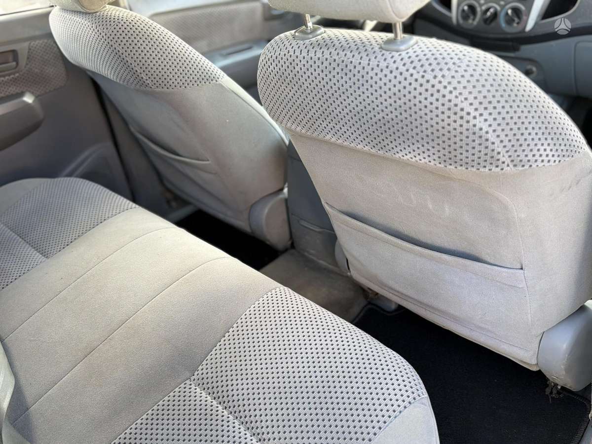 Toyota Hilux 2008 — photo 16