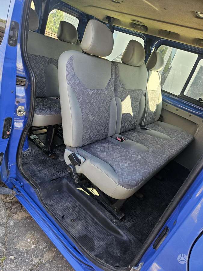 Opel Vivaro 2005 — photo 10