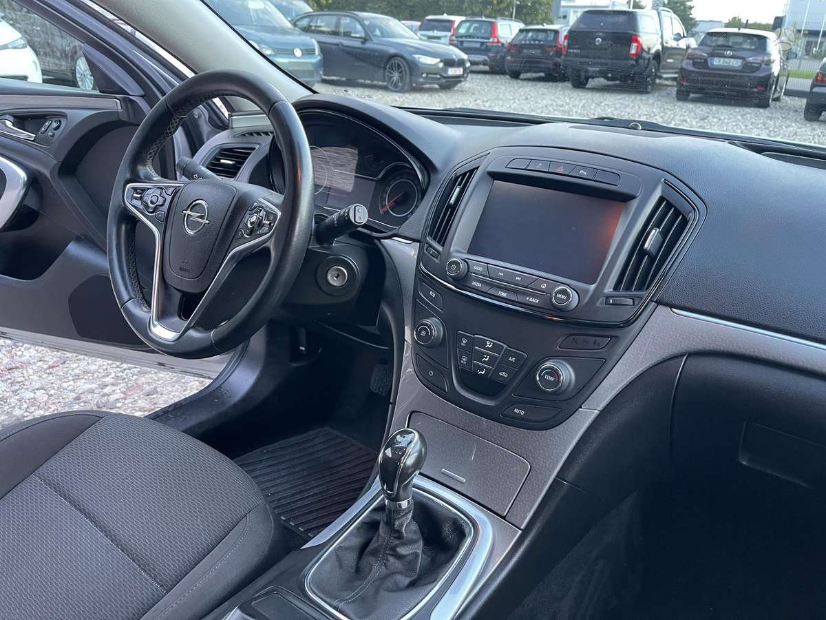 Opel Insignia 2015 — photo 13