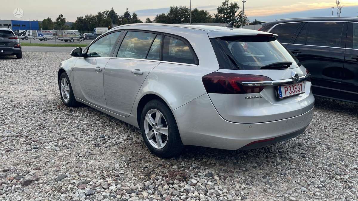 Opel Insignia 2015 — interior